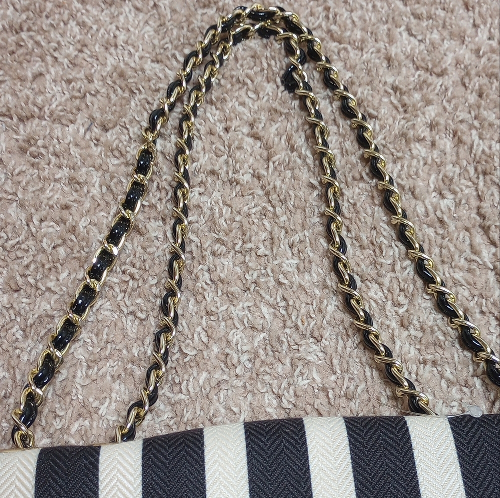 Anne Klein Medium Handbag - Picture 6 of 13